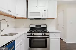 1038 6th St NE, Washington, DC 20002 - Photo 4