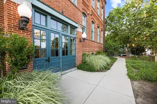725 5th St SE, Washington, DC 20003 - Photo 32