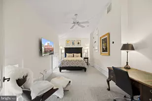 725 5th St SE, Washington, DC 20003 - Photo 24