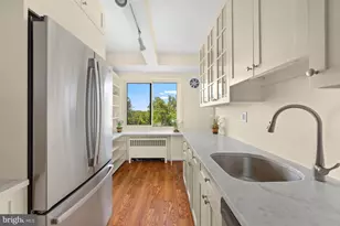 4201 Cathedral Ave NW, Washington, DC 20016 - Photo 10