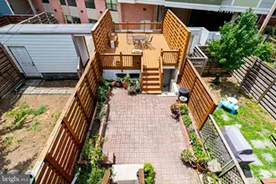 1221 E St SE, Washington, DC 20003 - Photo 44