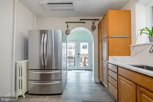 1221 E St SE, Washington, DC 20003 - Photo 16