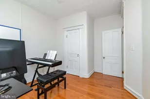 1221 E St SE, Washington, DC 20003 - Photo 26