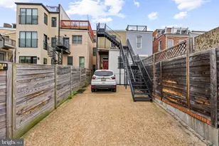 1913 13th St NW, Washington, DC 20009 - Photo 22