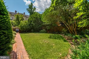 1661 Crescent Pl NW, Washington, DC 20009 - Photo 26