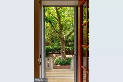 1661 Crescent Place NW #102G, Washington, DC 20009 - Photo 2