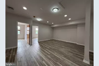 4716 Wisconsin Avenue NW, Washington, DC 20016 - Photo 4