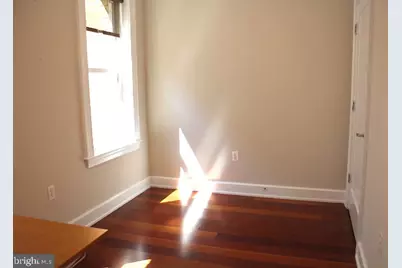 1121 24th Street NW #307, Washington, DC 20037 - Photo 10