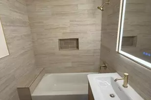 2212 North Capitol St NW, Washington, DC 20002 - Photo 4