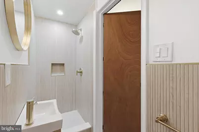 2212 North Capitol Street NW, Washington, DC 20002 - Photo 18