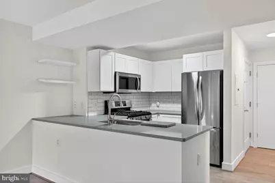 800 4th Street SW #S221, Washington, DC 20024 - Photo 4