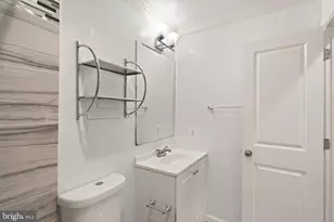 430 Irving St NW, Washington, DC 20010 - Photo 26