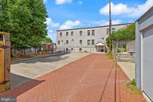 430 Irving St NW, Washington, DC 20010 - Photo 30