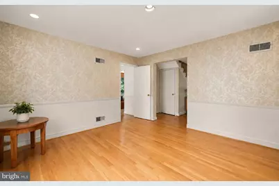 3226 Broad Branch Terrace NW, Washington, DC 20008 - Photo 12
