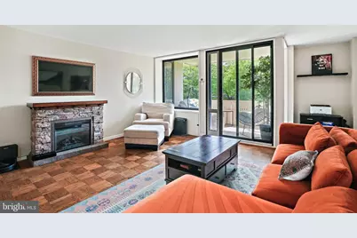 490 M Street SW #W204, Washington, DC 20024 - Photo 8