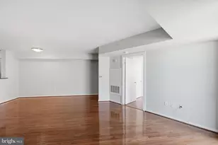 1000 New Jersey Ave SE, Washington, DC 20003 - Photo 10