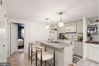 332 11th Street SE, Washington, DC 20003 - Photo 26