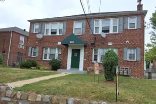 432 33rd St SE, Washington, DC 20019 - Photo 1
