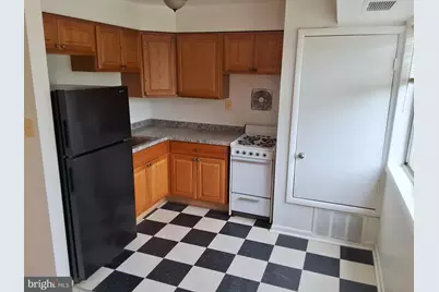 3241 Ely Place SE #303, Washington, DC 20019 - Photo 2