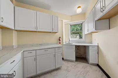 2500 Q Street NW #706, Washington, DC 20007 - Photo 18