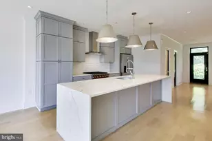 715 K St NE, Washington, DC 20002 - Photo 8