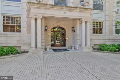2039 New Hampshire Avenue NW, Washington, DC 20009 - Photo 2