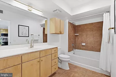 631 D Street NW #827, Washington, DC 20004 - Photo 14