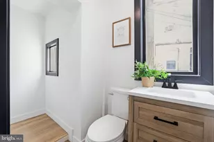 1024 Spring Rd NW, Washington, DC 20010 - Photo 12