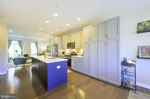 719 Parkside Pl NE, Washington, DC 20019 - Photo 14