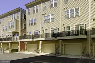 719 Parkside Pl NE, Washington, DC 20019 - Photo 34