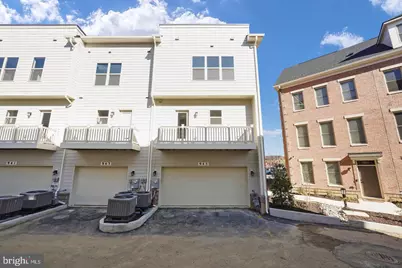 945 Sycamore Dr SE, Washington, DC 20032 - Photo 34