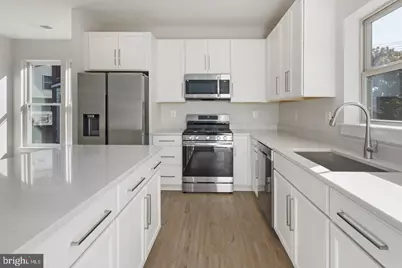 945 Sycamore Dr SE, Washington, DC 20032 - Photo 10