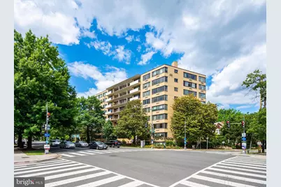 3601 Wisconsin Avenue NW #111, Washington, DC 20016 - Photo 2