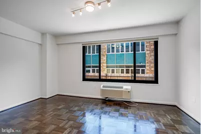 3601 Wisconsin Avenue NW #111, Washington, DC 20016 - Photo 4