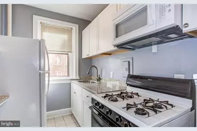 1954 Columbia Road NW #306, Washington, DC 20009 - Photo 8
