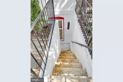 202 F Street NE #B, Washington, DC 20002 - Photo 4
