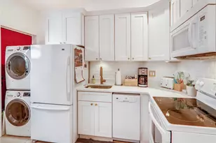 202 F St NE, Washington, DC 20002 - Photo 8