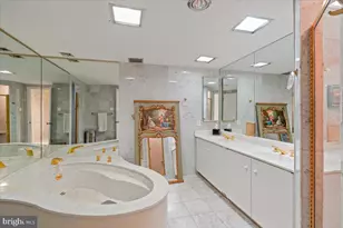 800 25th St NW, Washington, DC 20037 - Photo 32