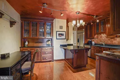 800 25th Street NW #504, Washington, DC 20037 - Photo 16