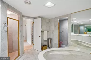 800 25th St NW, Washington, DC 20037 - Photo 40