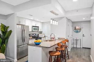 912 F St NW, Washington, DC 20004 - Photo 4