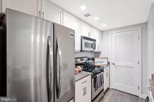 912 F St NW, Washington, DC 20004 - Photo 6