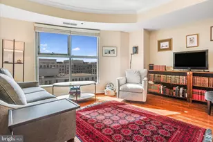 777 7th St NW, Washington, DC 20001 - Photo 8