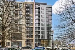 37 L St SE, Washington, DC 20003 - Photo 32
