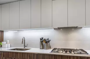 37 L St SE, Washington, DC 20003 - Photo 10