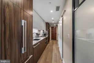 37 L St SE, Washington, DC 20003 - Photo 8