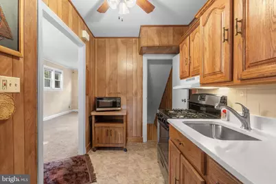 2835 4th Street NE, Washington, DC 20002 - Photo 8