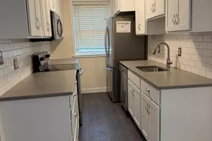 514 Ridge Rd SE, Washington, DC 20019 - Photo 2