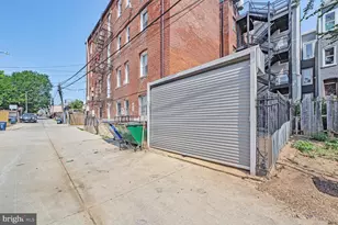 608 Irving St NW, Washington, DC 20010 - Photo 18