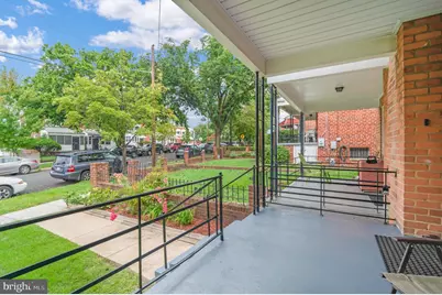 421 Jefferson Street NE, Washington, DC 20011 - Photo 6